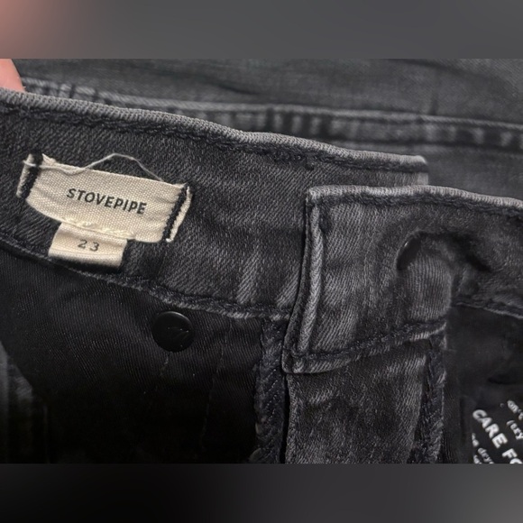 Madewell Stovepipe Straight Stretchy Jeans in Washed Black, Size 23 - Picture 6 of 10
